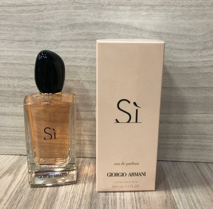 Giorgio Armani Sì